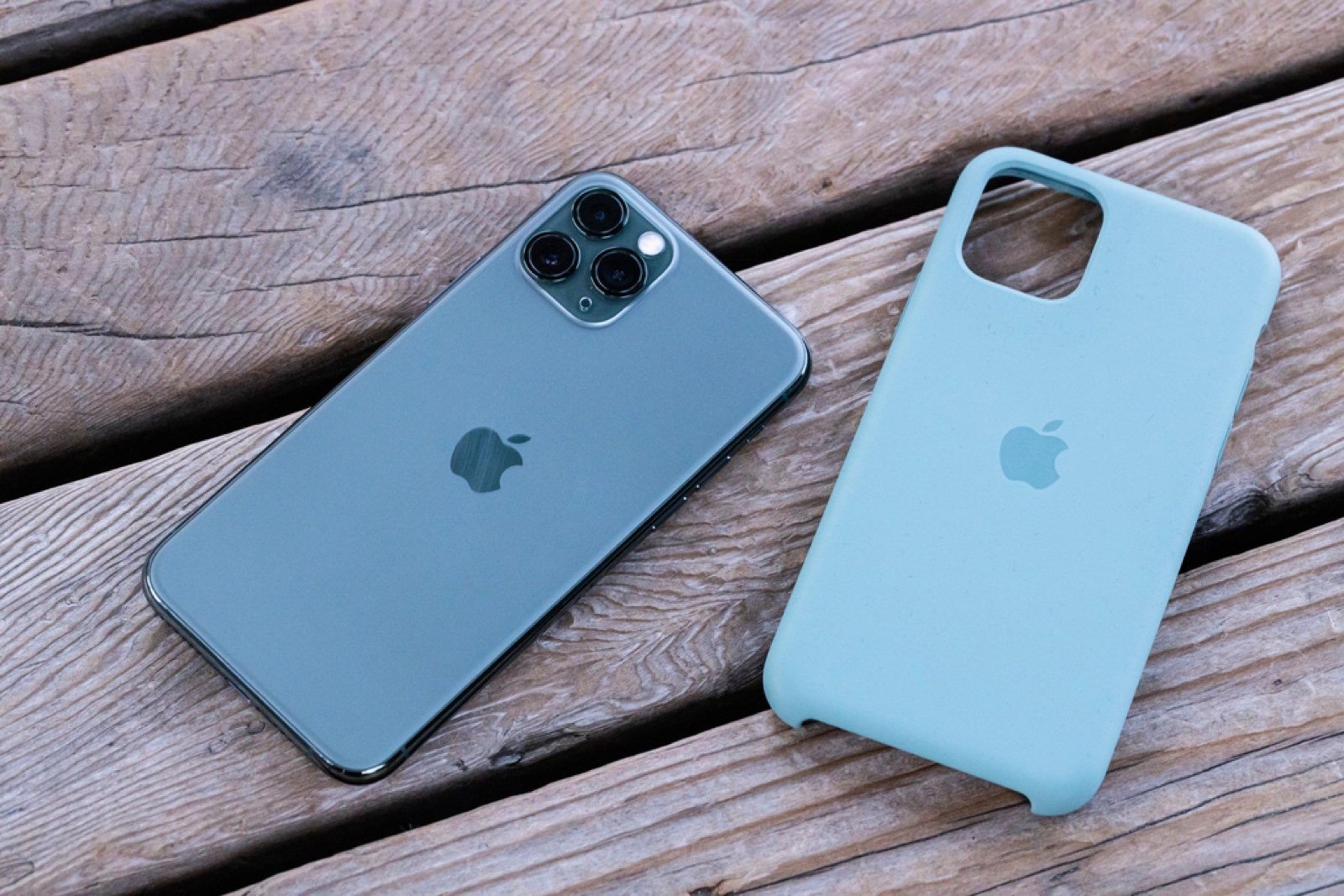 Ốp lưng chống sốc iPhone 11: chọn sao cho bảo vệ thật Ốp lưng chống sốc iPhone 11: chọn sao cho bảo vệ thật